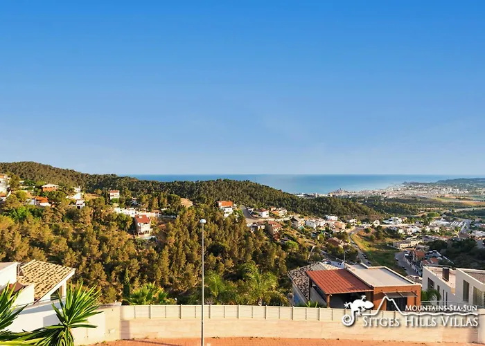 Stunning Ibizenca With Private Pool In 别墅 锡切斯