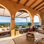 Villa Stunning Ibizenca With Private Pool In