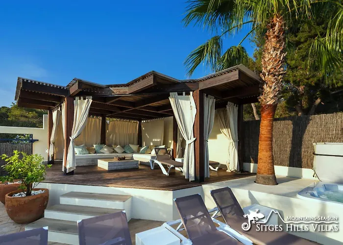 Stunning Ibizenca With Private Pool In