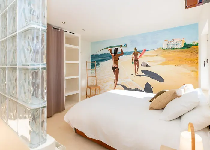 Stunning Ibizenca With Private Pool In *